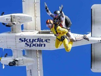 Estos son los mejores lugares de España para tirarse en paracaídas